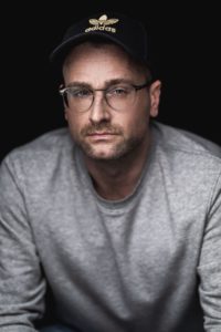 HANSJOERG NESSENSOHN SPRICHT UEBER SEIN BUCHT MUT MACHEN LIEBE IM INTERVIEW BEI AUSANG PODCAST